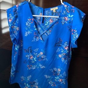 Women’s shirt